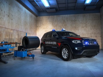  Jeep Grand Cherokee na służbie